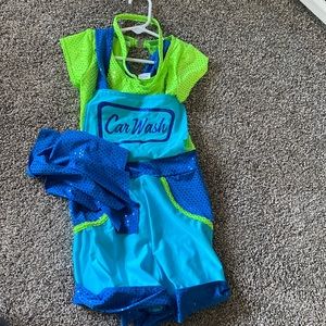 Little girls dance costume “car wash”